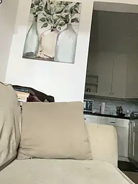 Snapshot of Escalante23 chatting on October 12, 2025, 12:23 am Escalante23 online show from October 12, 2025, 12:23 am