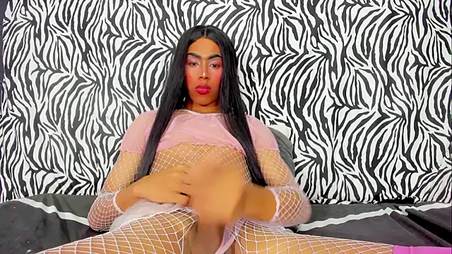 VannaMusk online show from February 28, 2026, 7:19 am