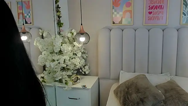 Snapshot of Mia_Bailey_ chatting on June 2, 2026, 3:06 am Mia Bailey online show from June 2, 2026, 3:06 am