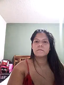 Snapshot of Catleya325 chatting on March 4, 2026, 1:08 pm Catleya325 online show from March 4, 2026, 1:08 pm