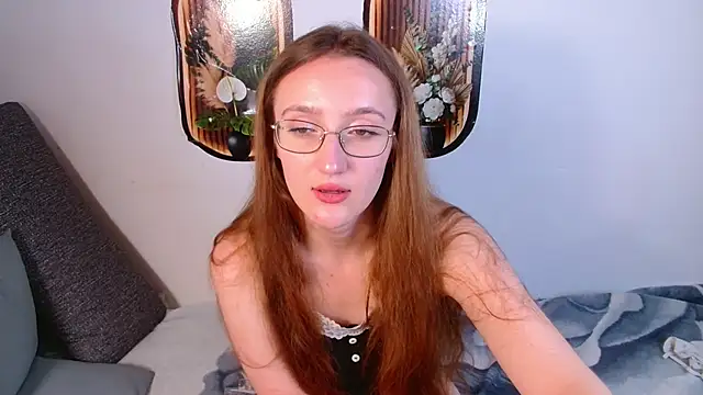 Snapshot of miay_here_ chatting on May 17, 2026, 4:40 pm miay here online show from May 17, 2026, 4:40 pm