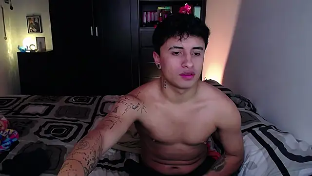 Snapshot of Jhon_Sara chatting on February 19, 2026, 2:25 pm Jhon Sara online show from February 19, 2026, 2:25 pm