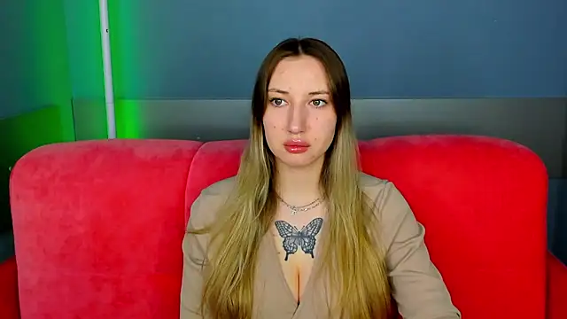 JollyBlondy online show from April 8, 2026, 1:18 am