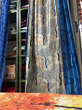 meenu cuties online show from April 20, 2026, 5:14 pm