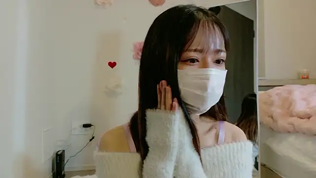 Snapshot of maichan_v chatting on March 2, 2026, 1:40 pm maichan v online show from March 2, 2026, 1:40 pm