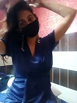 Snapshot of Sweet_sonii chatting on April 13, 2026, 9:19 pm Sweet sonii online show from April 13, 2026, 9:19 pm