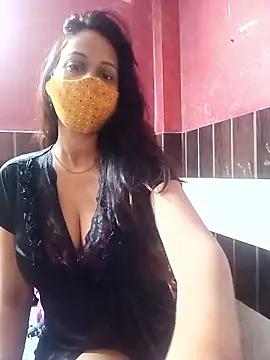 Snapshot of Sweet_sonii chatting on March 30, 2026, 10:55 pm Sweet sonii online show from March 30, 2026, 10:55 pm