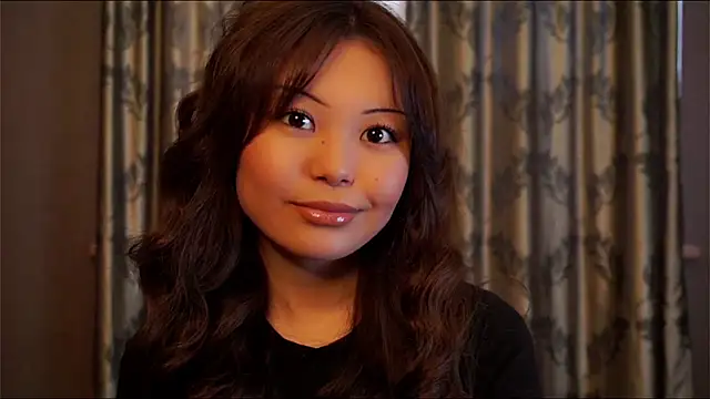 ManaMarana online show from March 21, 2026, 2:21 pm