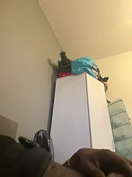 Snapshot of neycrystal001 chatting on February 25, 2026, 8:58 am neycrystal001 online show from February 25, 2026, 8:58 am