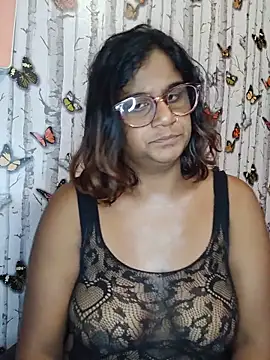 Snapshot of indianstrawberrylips4u chatting on June 30, 2026, 5:18 am indianstrawberrylips4u online show from June 30, 2026, 5:18 am