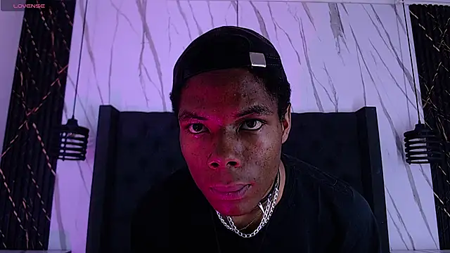 Santiago Ortiz  online show from March 31, 2026, 7:27 pm