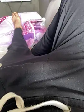 TurkeyMen online show from April 9, 2026, 10:32 am