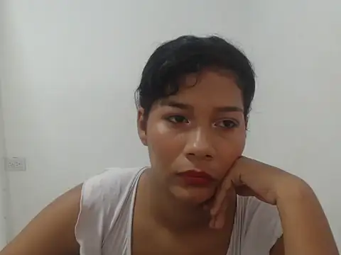 Snapshot of alison254 chatting on February 19, 2026, 12:24 pm alison254 online show from February 19, 2026, 12:24 pm