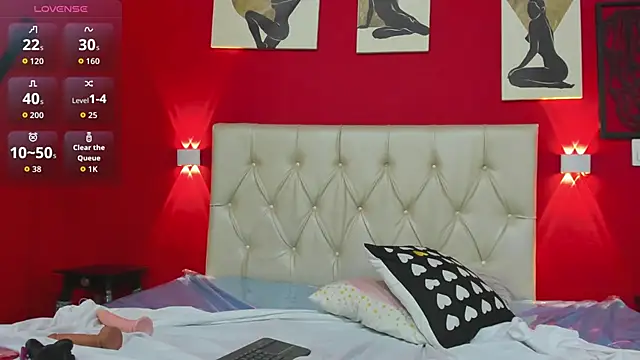 SweerLuna online show from April 30, 2026, 2:02 pm