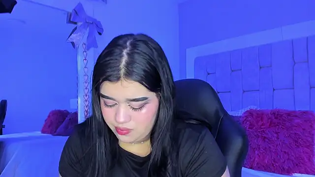 AnniJones online show from April 18, 2026, 3:09 am