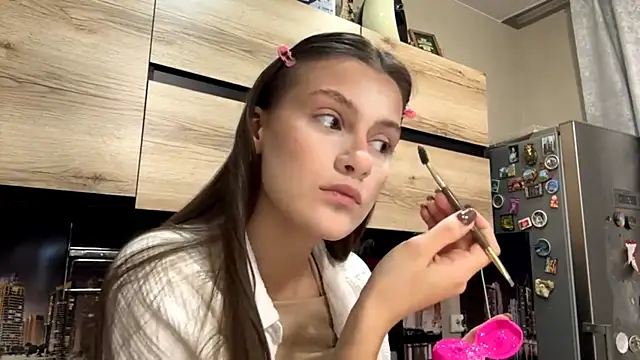 Snapshot of SwappingFate chatting on February 18, 2026, 1:51 pm SwappingFate online show from February 18, 2026, 1:51 pm