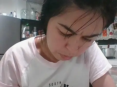 CandyyLove69 online show from February 21, 2026, 3:52 am