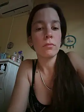 Melu12 online show from April 10, 2026, 6:04 pm