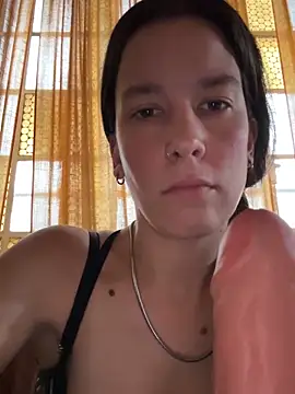 Melu12 online show from April 15, 2026, 7:58 pm