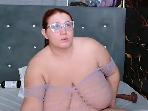 Camila2fajardo online show from March 1, 2026, 10:54 pm