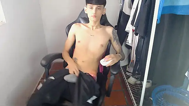 BOY-767 online show from March 18, 2026, 8:10 pm