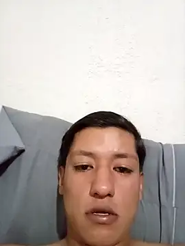 JoniXxX  online show from May 6, 2026, 6:50 am
