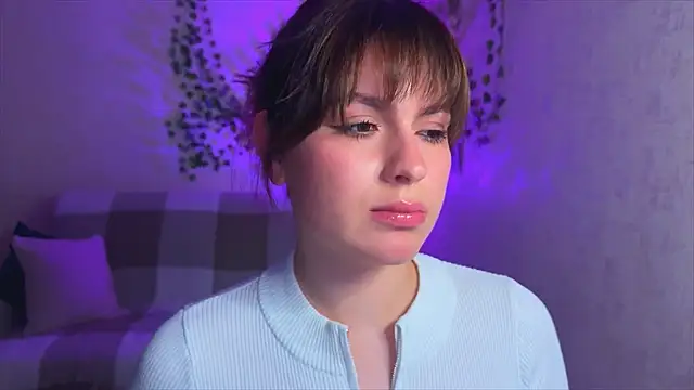 rinamandarina online show from March 15, 2026, 3:41 pm