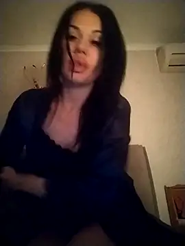 evavibe  online show from April 8, 2026, 6:53 pm