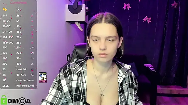 TanaMoonly online show from February 21, 2026, 1:46 pm