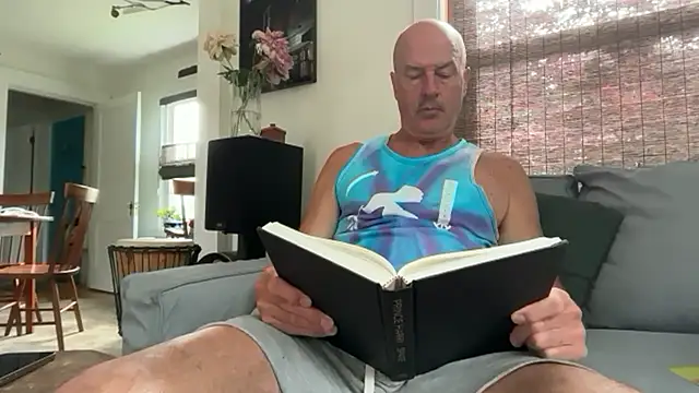 Snapshot of Guy__Grey chatting on June 20, 2026, 12:43 pm Guy Grey online show from June 20, 2026, 12:43 pm