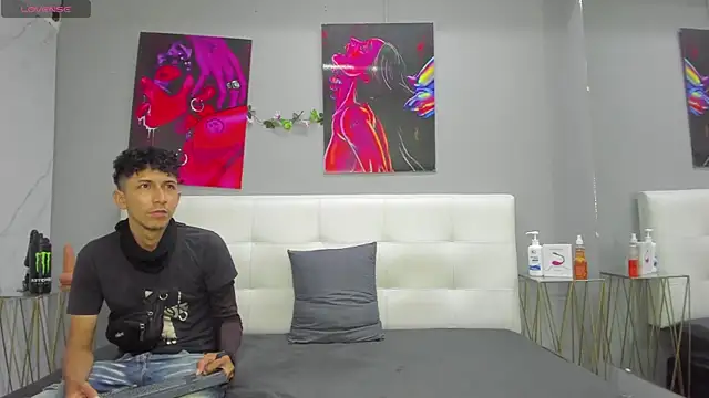 ahsly78Bryan online show from April 14, 2026, 7:30 pm