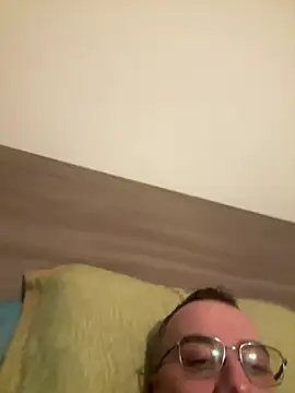 Snapshot of cristian_anal88 chatting on February 27, 2026, 5:35 pm cristian anal88 online show from February 27, 2026, 5:35 pm