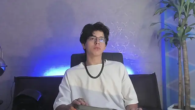 Angel scott2 online show from March 1, 2026, 11:21 am