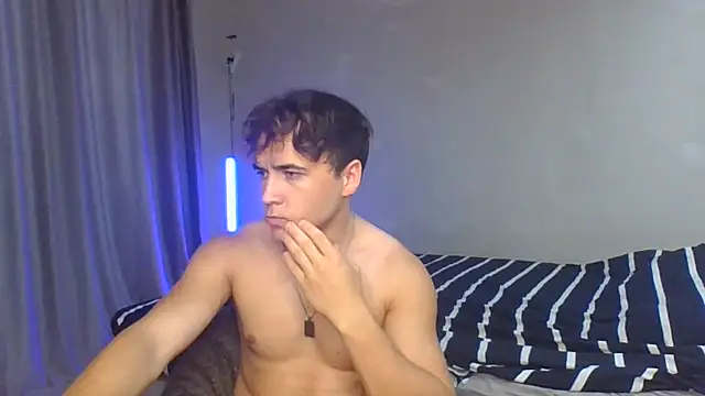 Snapshot of Denis_sport chatting on July 16, 2026, 3:31 pm Denis sport online show from July 16, 2026, 3:31 pm