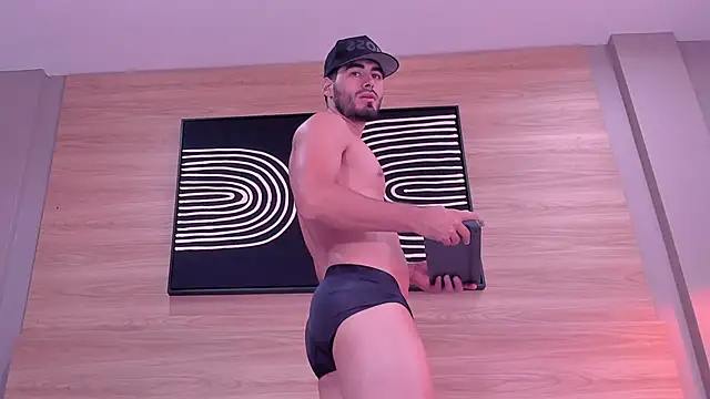 dreikk  online show from April 10, 2026, 1:29 pm