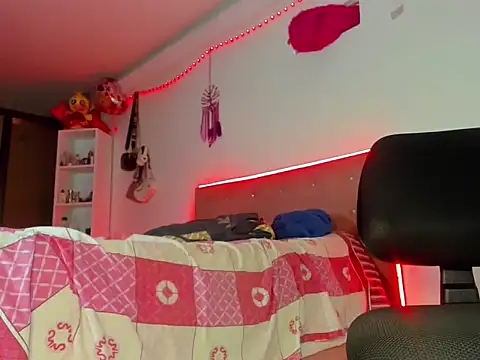 Snapshot of Nathaly-horny1 chatting on February 24, 2026, 2:51 pm Nathaly-horny1 online show from February 24, 2026, 2:51 pm