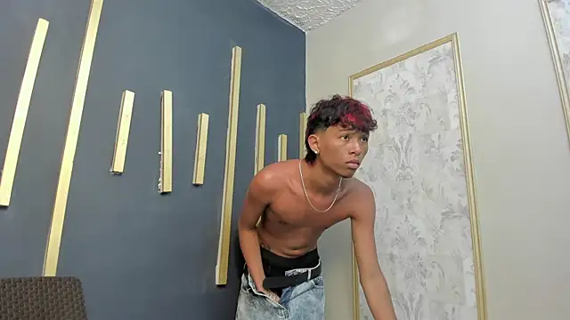 Snapshot of Little_Twink19x chatting on February 23, 2026, 7:14 pm Little Twink19x online show from February 23, 2026, 7:14 pm