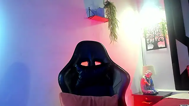 TonyPetrovjs online show from April 2, 2026, 6:09 am