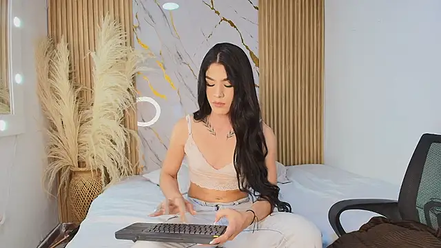 Snapshot of Aurorariccii chatting on March 1, 2026, 4:56 am Aurorariccii online show from March 1, 2026, 4:56 am