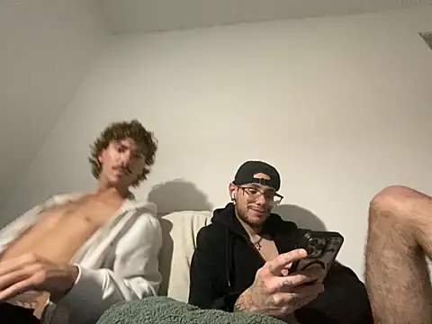 Snapshot of Luitheghoul chatting on March 3, 2026, 8:10 am Luitheghoul online show from March 3, 2026, 8:10 am