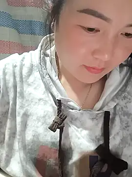 Snapshot of MayEva_ly chatting on February 26, 2026, 2:50 pm MayEva ly online show from February 26, 2026, 2:50 pm