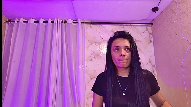 QueenSallyDesire online show from March 16, 2026, 2:19 am