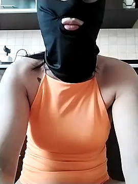 Honeybby1 online show from March 3, 2026, 7:48 am