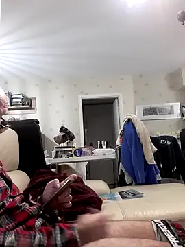 Snapshot of Florent1307 chatting on February 23, 2026, 9:48 pm Florent1307 online show from February 23, 2026, 9:48 pm