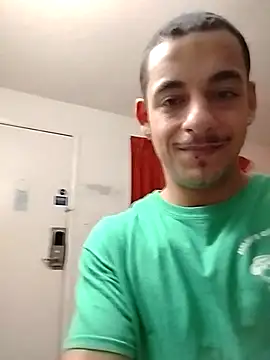 momo0208 online show from March 11, 2026, 4:06 am