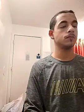 momo0208 online show from March 16, 2026, 3:15 pm