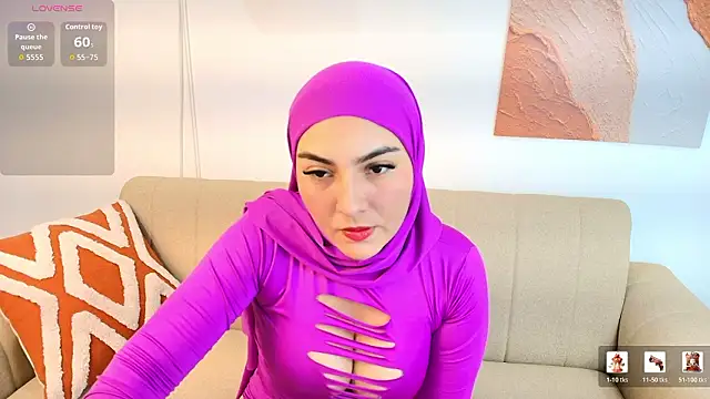 Snapshot of Malika_Noor chatting on March 1, 2026, 7:03 pm Malika Noor online show from March 1, 2026, 7:03 pm