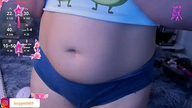 Snapshot of lucy_blush chatting on June 2, 2026, 2:28 pm lucy blush online show from June 2, 2026, 2:28 pm