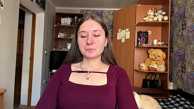 poly princess online show from April 2, 2026, 11:06 am