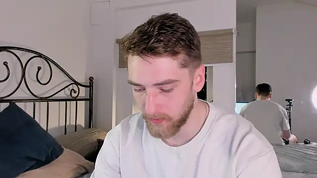 Dexter Raze online show from April 11, 2026, 7:45 am